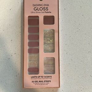 **MOVING SALE EVERYTHING MUST GO WILL ACCEPT MOST OFFERS** Dashing Diva Nails